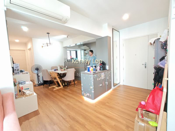 114B ALKAFF CRESCENT photo 3