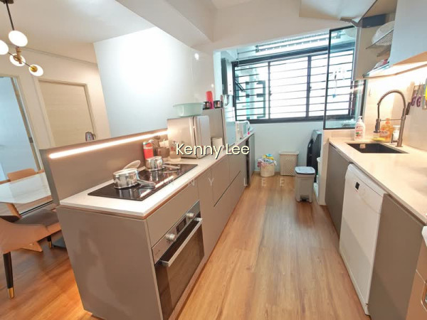 114B ALKAFF CRESCENT photo 4