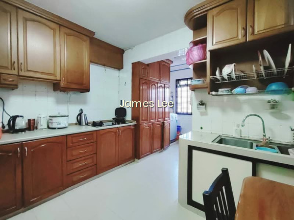 136 SERANGOON NORTH AVENUE 2 photo 5