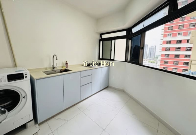 63B LENGKOK BAHRU photo 2