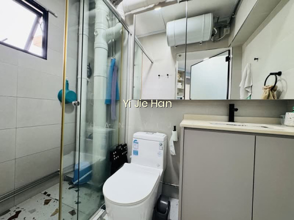 63B LENGKOK BAHRU photo 6