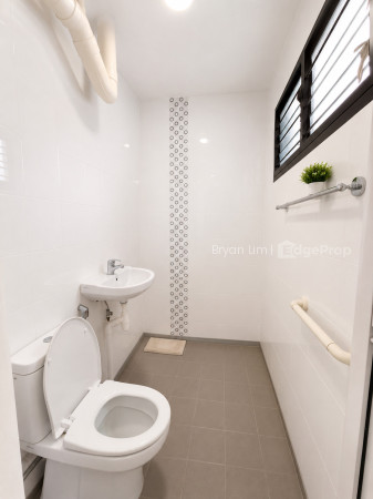 233 SERANGOON AVENUE 3 photo 6