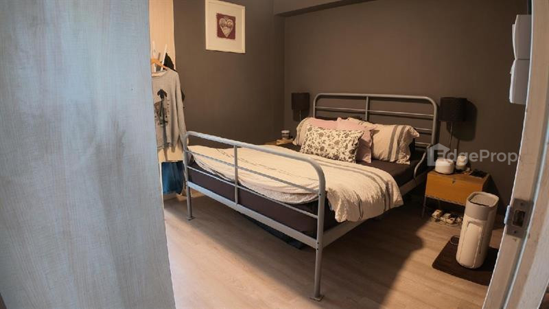 124 PASIR RIS STREET 11