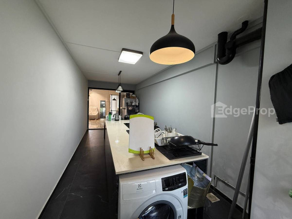 302 SHUNFU ROAD photo 5