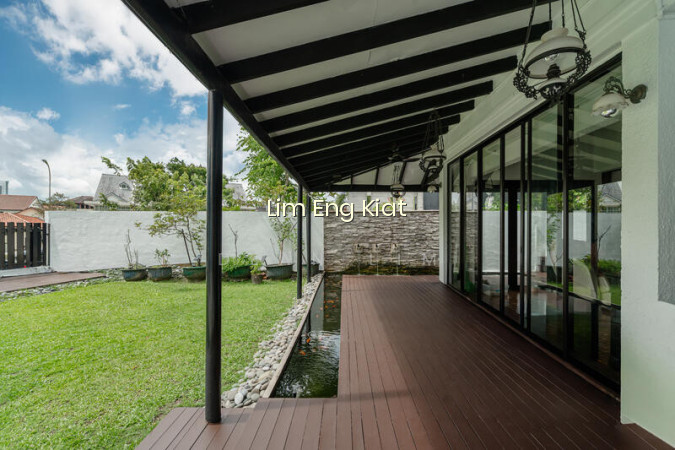 ⭐️⭐️LANDED7772@ 2 STOREY DETACHED WITH 6 ROOMS, PARK 4 CARS photo 3