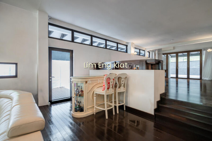 ⭐️⭐️LANDED7772@ 2 STOREY DETACHED WITH 6 ROOMS, PARK 4 CARS photo 5