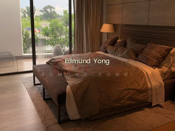 DISTRICT 28 | NIM COLLECTION | 99 YEARS LEASEHOLD 3 STOREY CORNER TERRACE photo 2