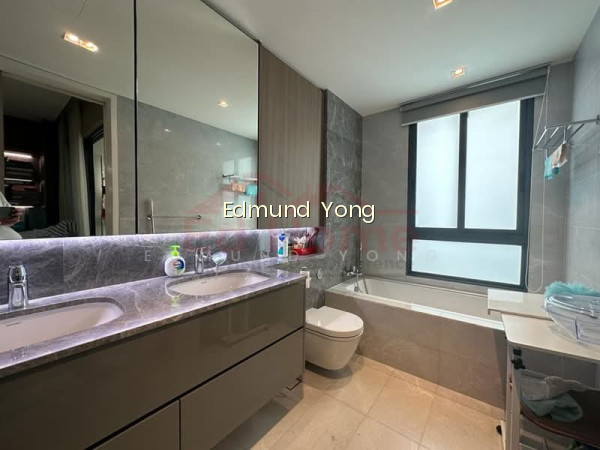 DISTRICT 28 | NIM COLLECTION | 99 YEARS LEASEHOLD 3 STOREY CORNER TERRACE photo 3