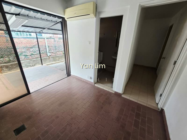 UNDERVALUED SEMI-D @ PLATINA GARDEN FOR SALE photo 6