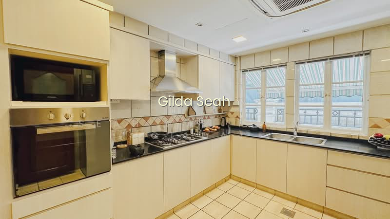 RARE DETACHED BUNGALOW NEAR NOVENA D11 photo 5