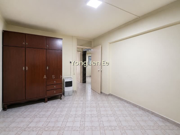 261 JURONG EAST STREET 24 photo 2