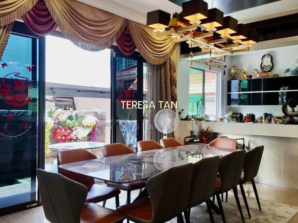 ⭐️⭐️LANDED7772⭐️ BEAUTIFUL 3 STOREY DETACHED + ATTIC ⭐️9_667_7772 photo 4