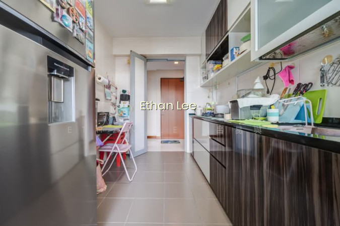 180A BOON LAY DRIVE photo 6