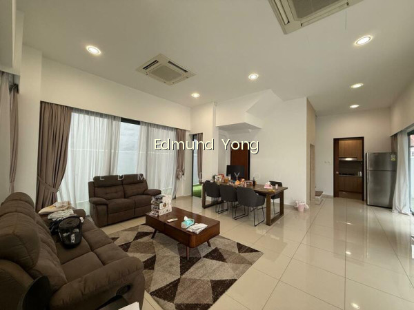 DISTRICT 26 | SPRINGLEAF GARDEN | FREEHOLD 3 STOREY BACK TO BACK SEMI DETACHED photo 3