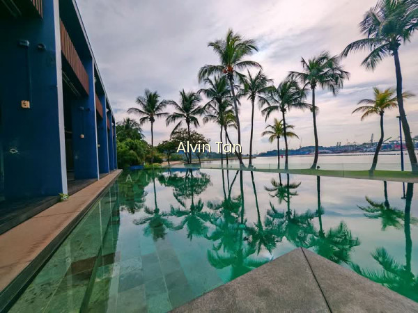 SENTOSA COVE