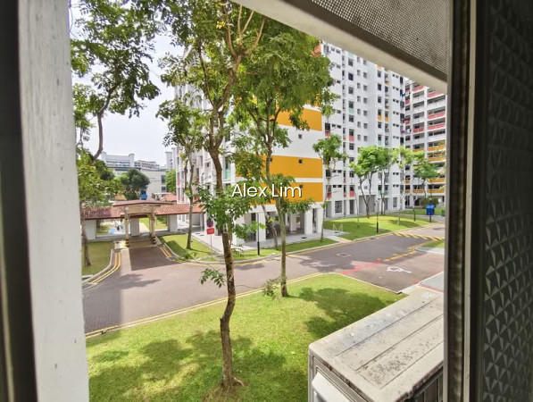 739 JURONG WEST STREET 73 photo 5