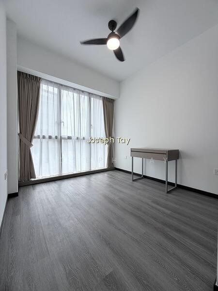 Pasir Ris 8
