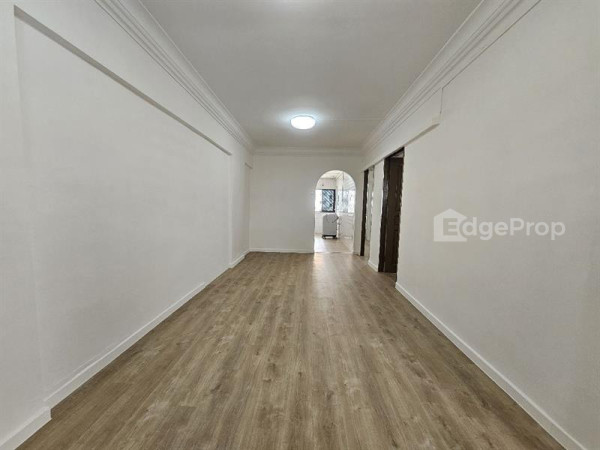 303 JURONG EAST STREET 32 photo 3