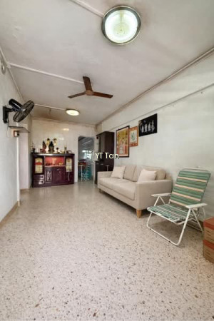 208 ANG MO KIO AVENUE 1 photo 5
