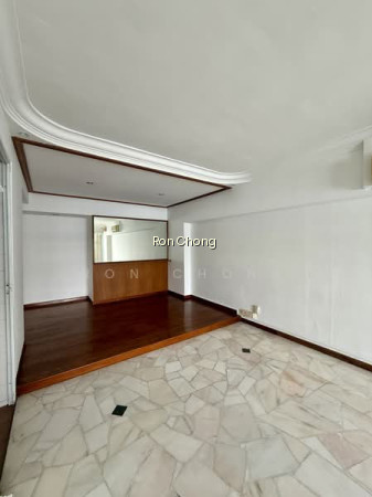 881 WOODLANDS STREET 82 photo 5