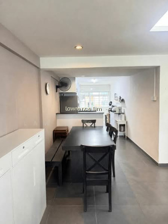 220 SERANGOON AVENUE 4 photo 2