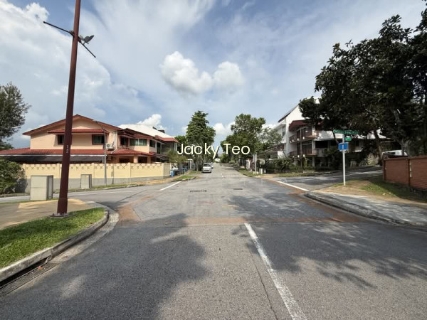 INTER TERRACE ALONG MOUNT SINAI AREA, 1KM TO HENRY PARK PRIMARY SCHOOL photo 3
