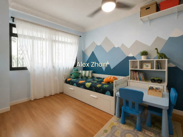 469A ADMIRALTY DRIVE photo 4