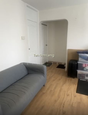 693 HOUGANG STREET 61 photo 4