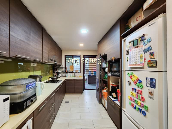 BARTLEY VILLAS photo 4