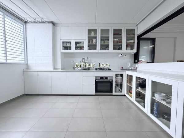 112 SIMEI STREET 1 photo 2