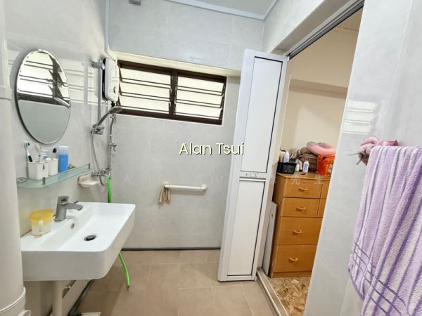 BLK 4 JOO CHIAT ROAD photo 3