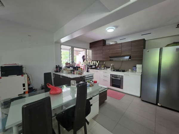 494J TAMPINES STREET 45 photo 5