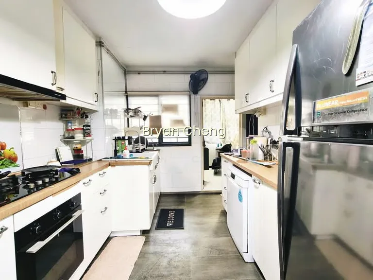 63 Telok Blangah Heights image 1 of 9