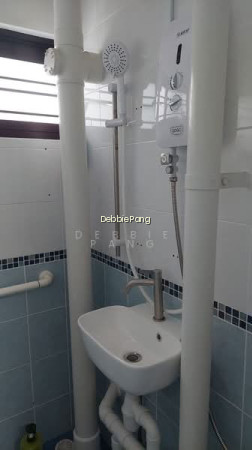 24 EUNOS CRESCENT photo 5