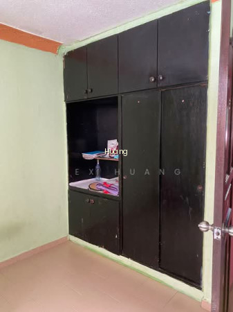 154 HOUGANG STREET 11 photo 3