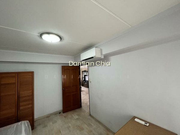 527 JELAPANG ROAD photo 2