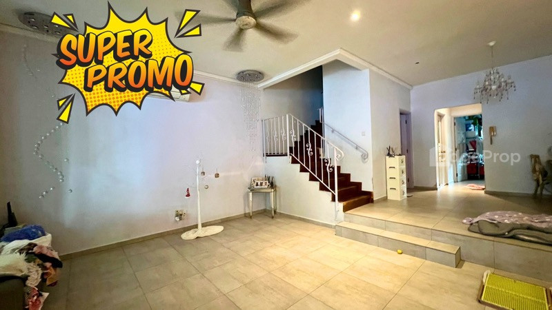 LOYANG BESAR CLOSE photo 2