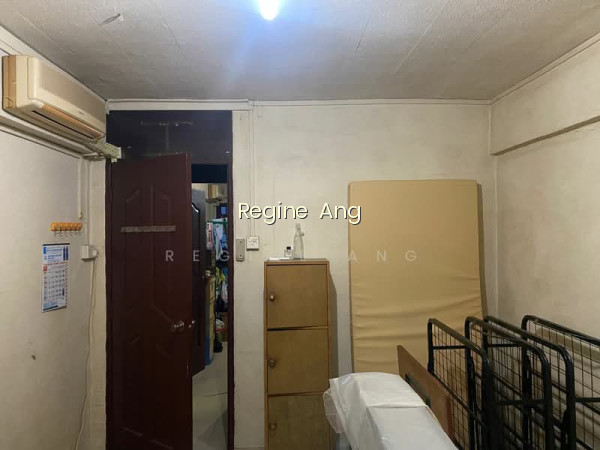 124 YISHUN STREET 11 photo 3