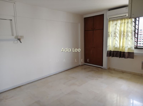 657 HOUGANG AVENUE 8 photo 6