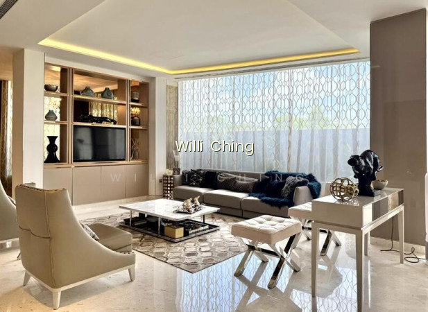REBUILT MODERN DETACHED WITH LIFT & POOL IN DISTRICT 10 photo 4