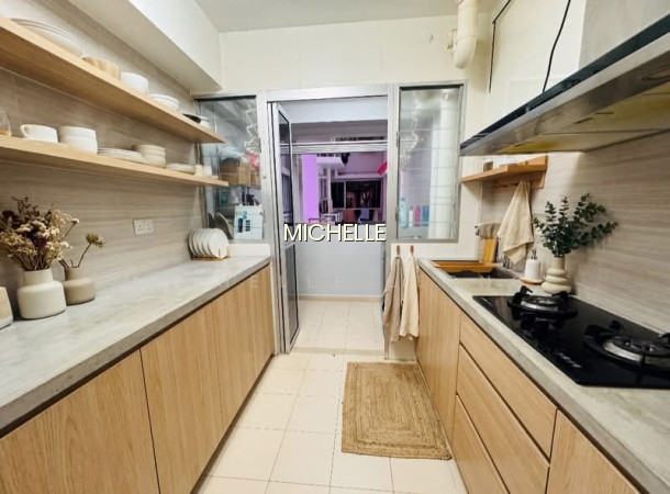 221A SUMANG LANE photo 6