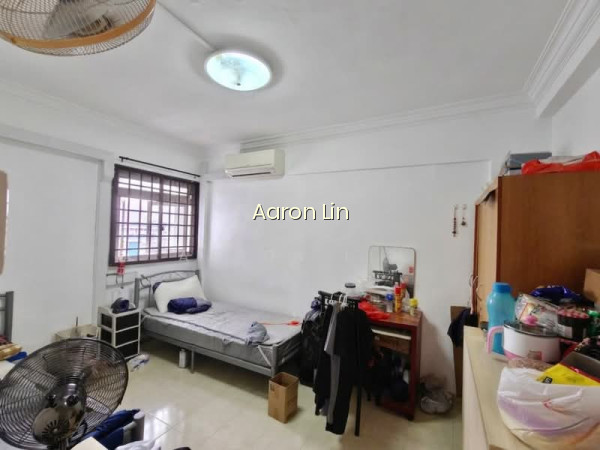 4 LORONG LEW LIAN photo 3
