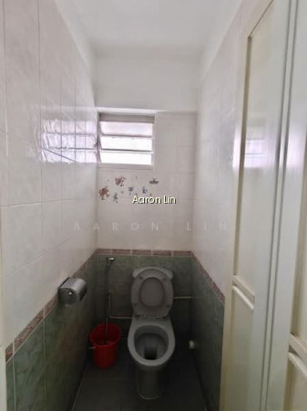 4 LORONG LEW LIAN photo 5