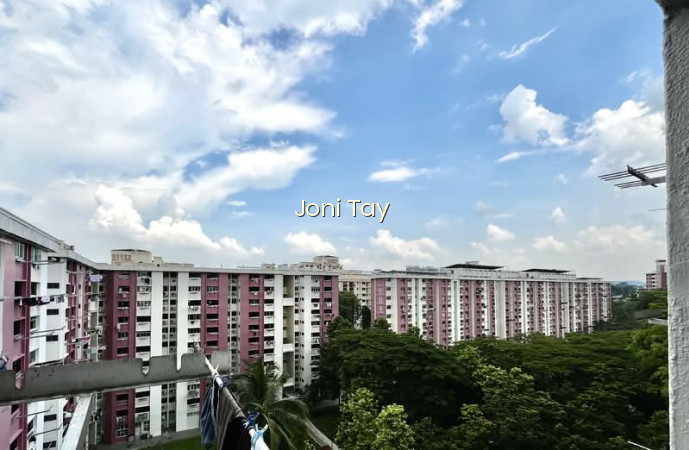 610 ANG MO KIO AVENUE 4 photo 2