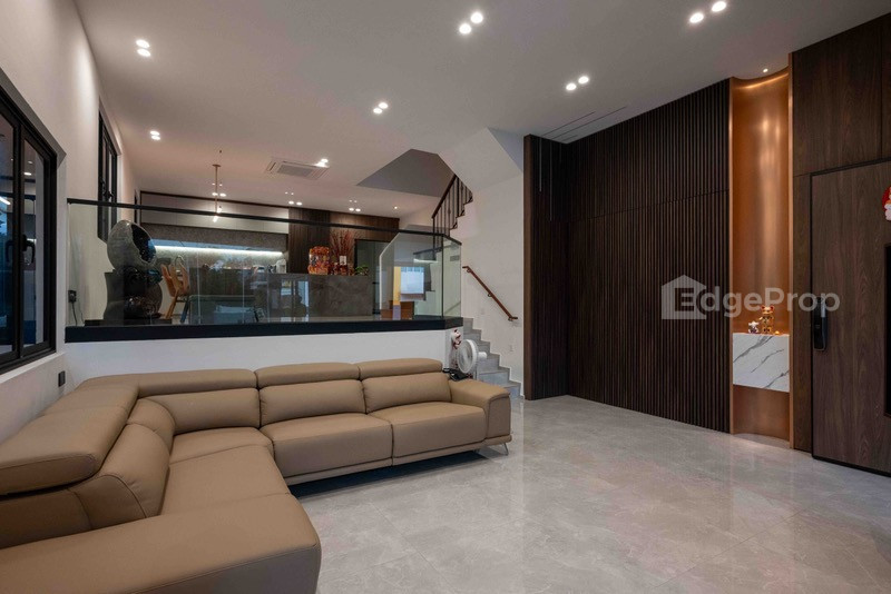 SELETAR HILLS ESTATE 9