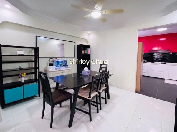 496D TAMPINES AVENUE 9 photo 3