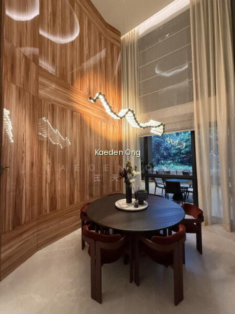 UPPERHOUSE AT ORCHARD BOULEVARD