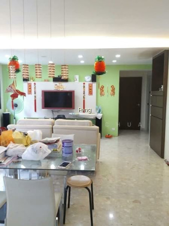 304 Tampines Street 32 image 1 of 10