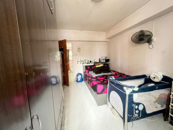487B TAMPINES STREET 45 photo 3