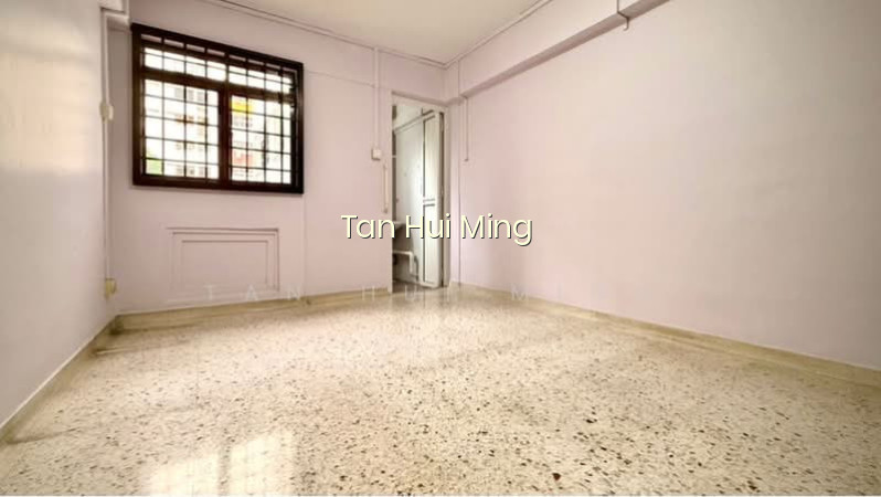 10 EUNOS CRESCENT photo 4